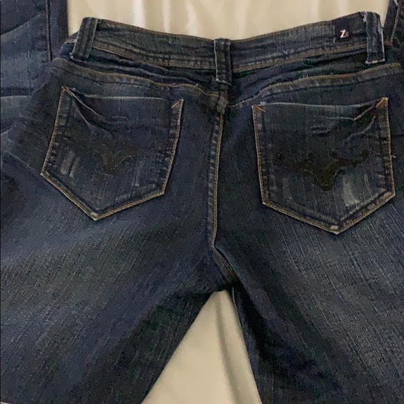 Jeans - Picture 2 of 3